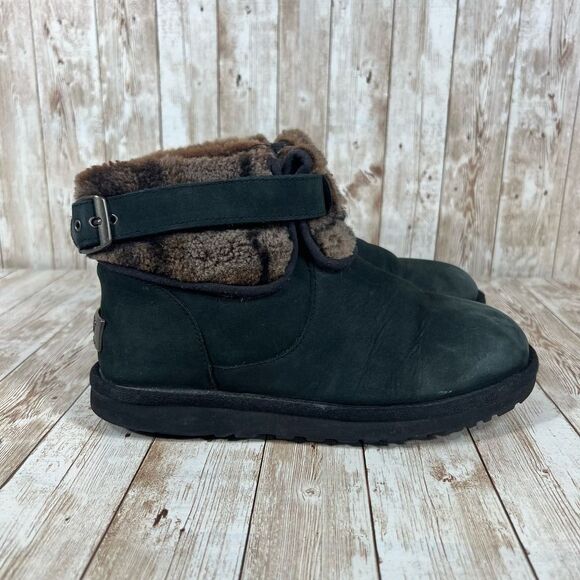 Ugg Jocelin‎ black bootie ankle cut Womens 6 - Picture 1 of 8